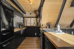 Modern A-Frame cabin in the heart of Mammoth