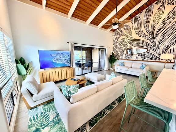 Oceanfront Penthouse Oasis | Best Views in Kanaloa